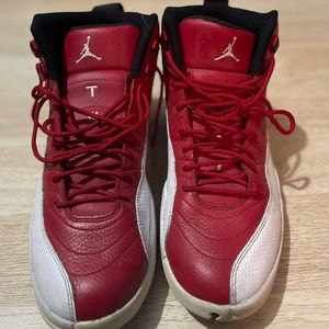 Jordan 12’s